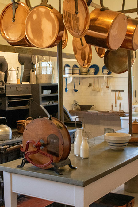 Suspended pots and pans